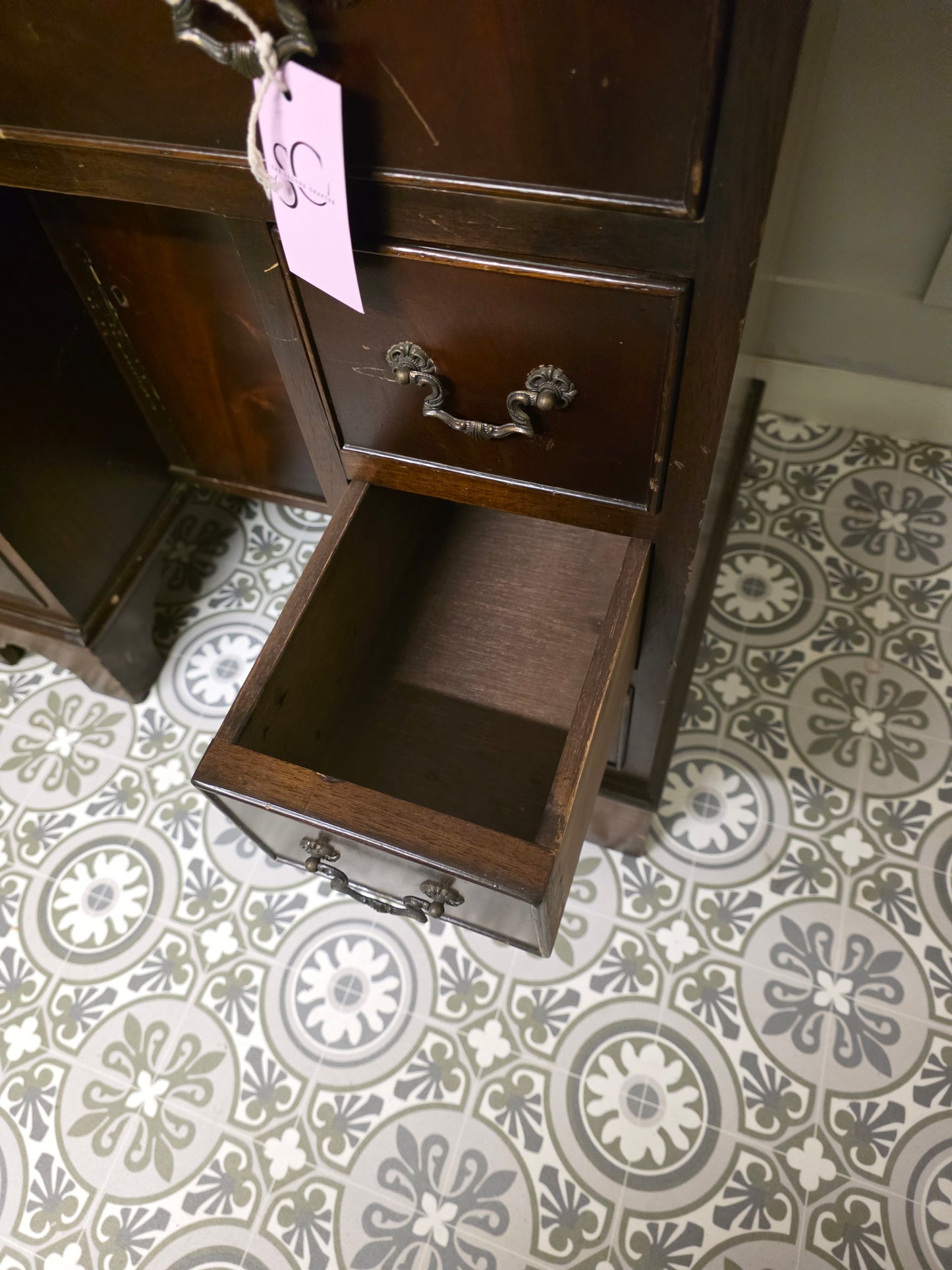 Kneehole Desk Leather Top
